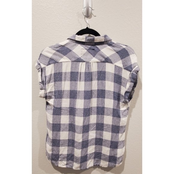 RAILS Button Down in Blue and White Shirt - Picture 5 of 5